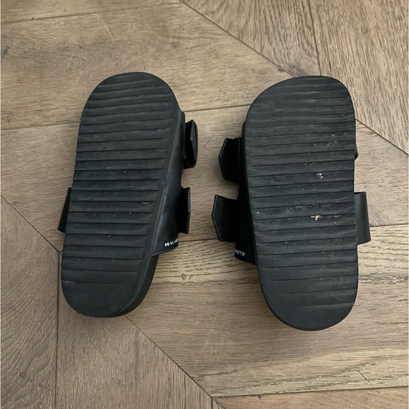 All Saints Sian Leather Buckle Sandals - Picture 5 of 5